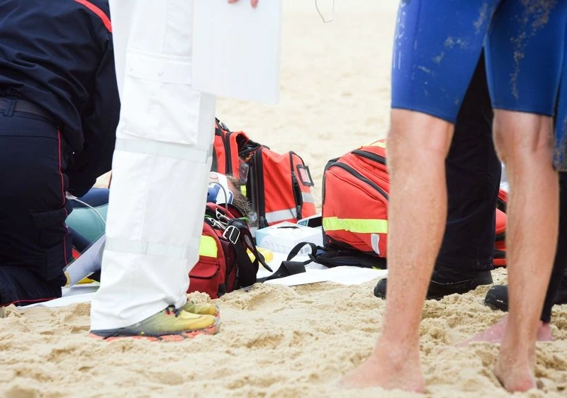 Drama na hrvatskoj plaži: Reanimirali muškarca 40 minuta i vratili mu puls