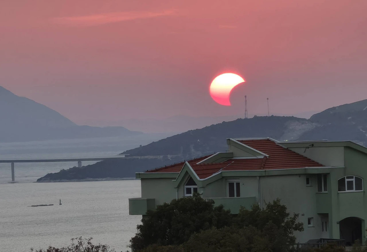 Kako je izgledala pomrčina sunca iznad Bosne i Hercegovine