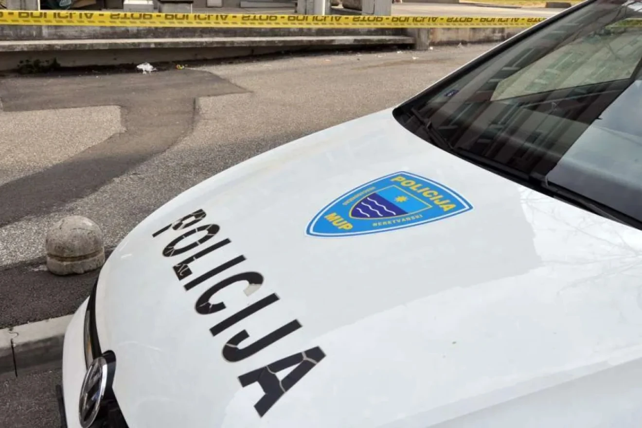 35-godišnjak teško ozlijeđen u prometnoj nesreći u Jablanici