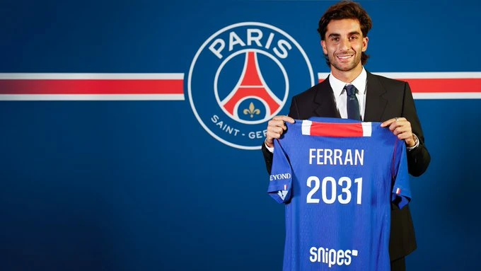 Španjolski junak sa SP-a igrat će u PSG-u do ljeta 2031.