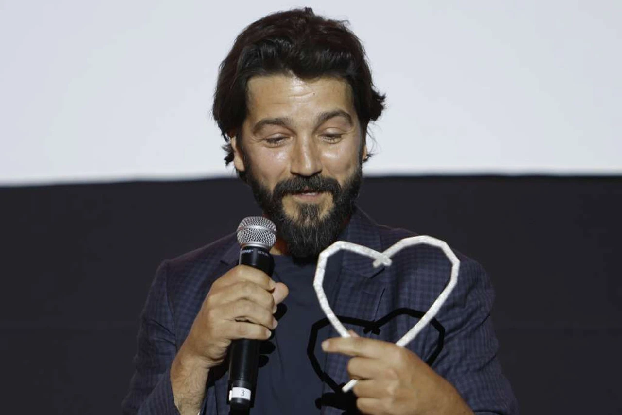Diego Luna vraća se u Meksiko s Počasnim Srcem Sarajeva