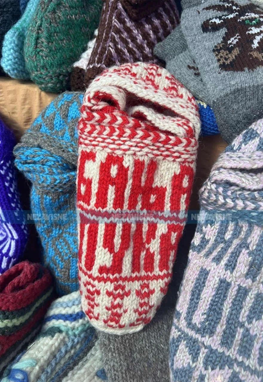 Banjalučani usred ljeta kupuju vunene priglavke