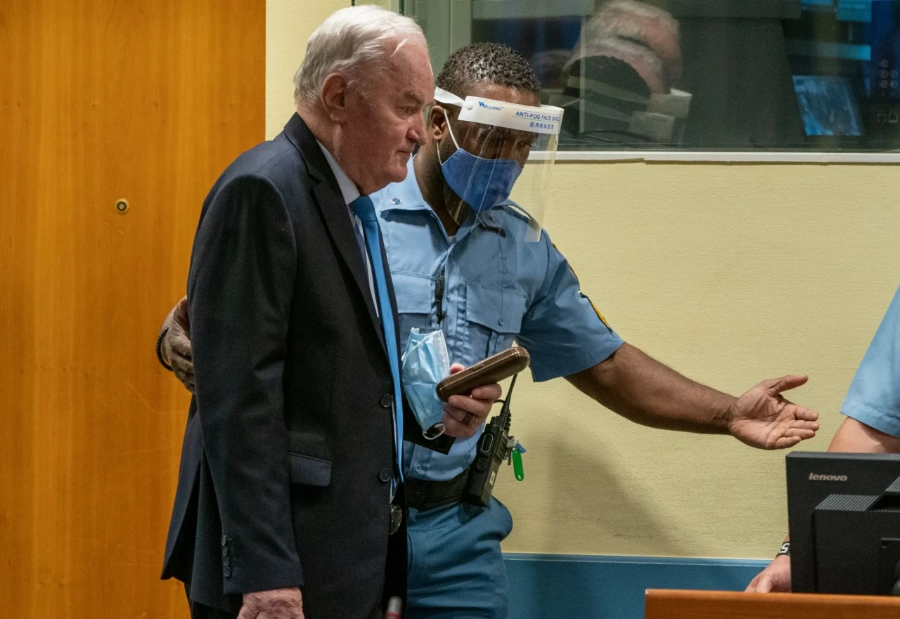 Ratko Mladić ponovno doživio moždani udar?
