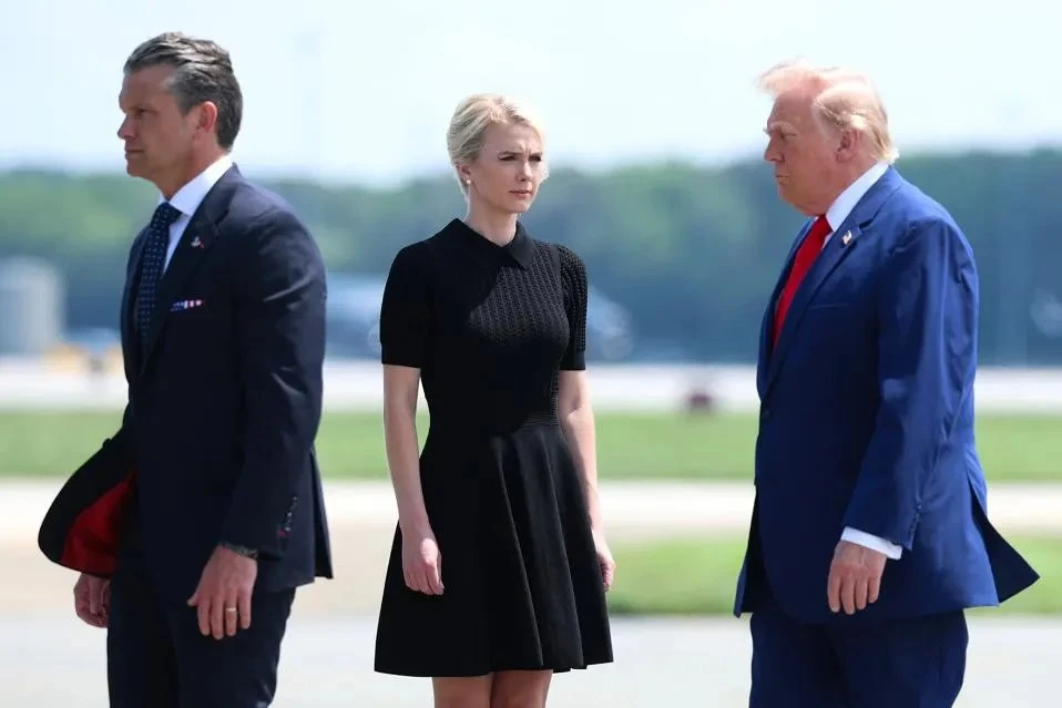 Skandal trese Bijelu kuću: Trump u aferi sa suradnicom