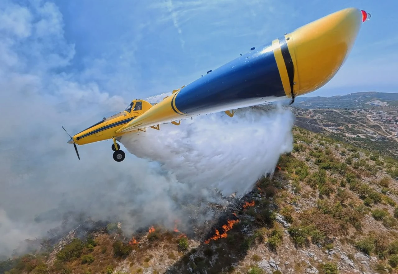 Požar kod Gruda ponovno buknuo, zatražena pomoć Air Tractora