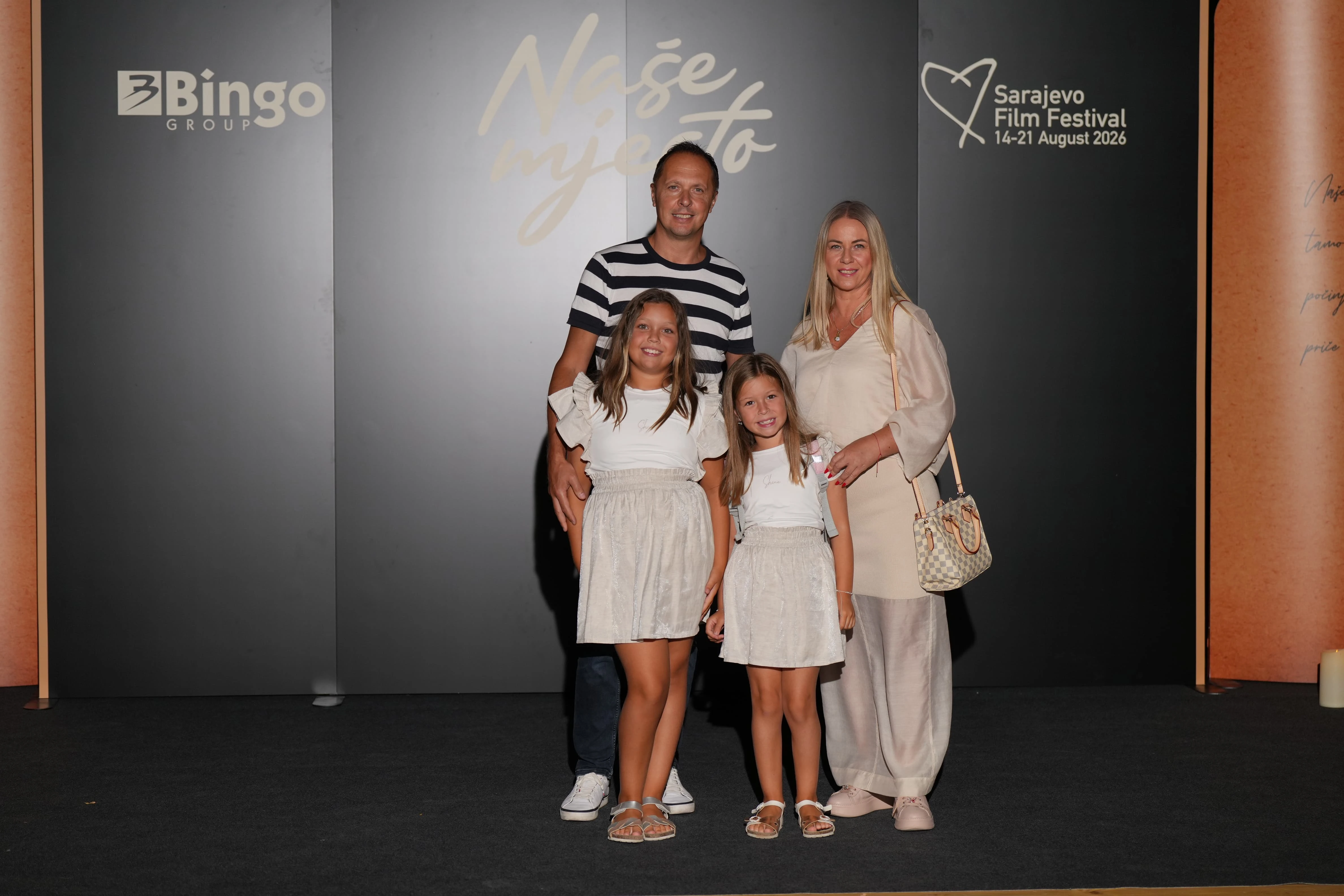 Veličanstvena noć s Petrom Grašom u Festivalskoj bašti: Bingo još jednom pokazao da je Naše mjesto za sve