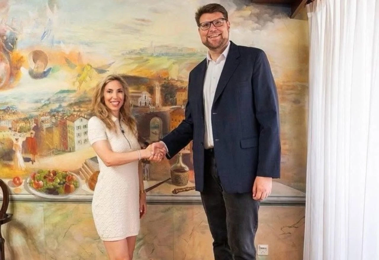 Fotka hrvatskog političara i američke veleposlanice je hit
