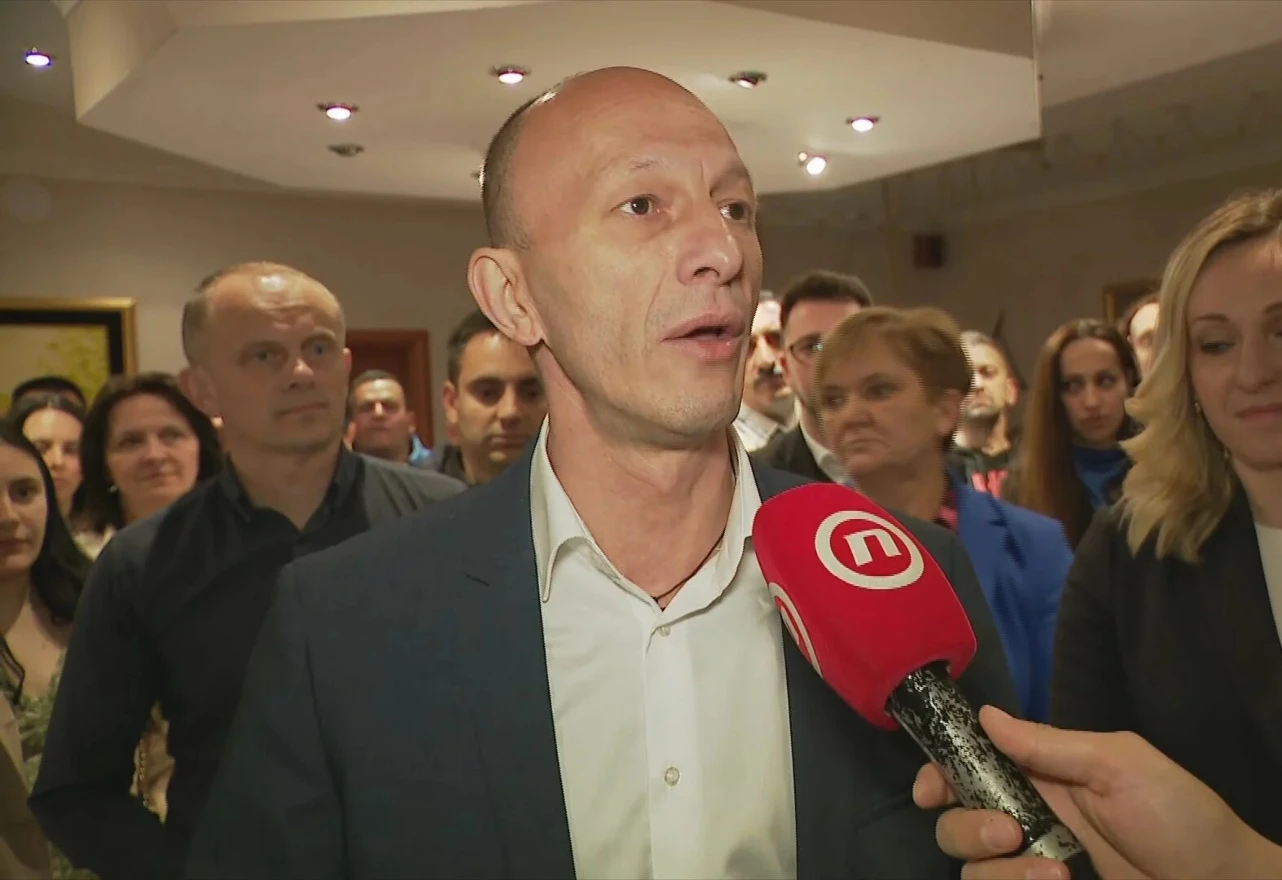 Ernest Petry podnio ostavku