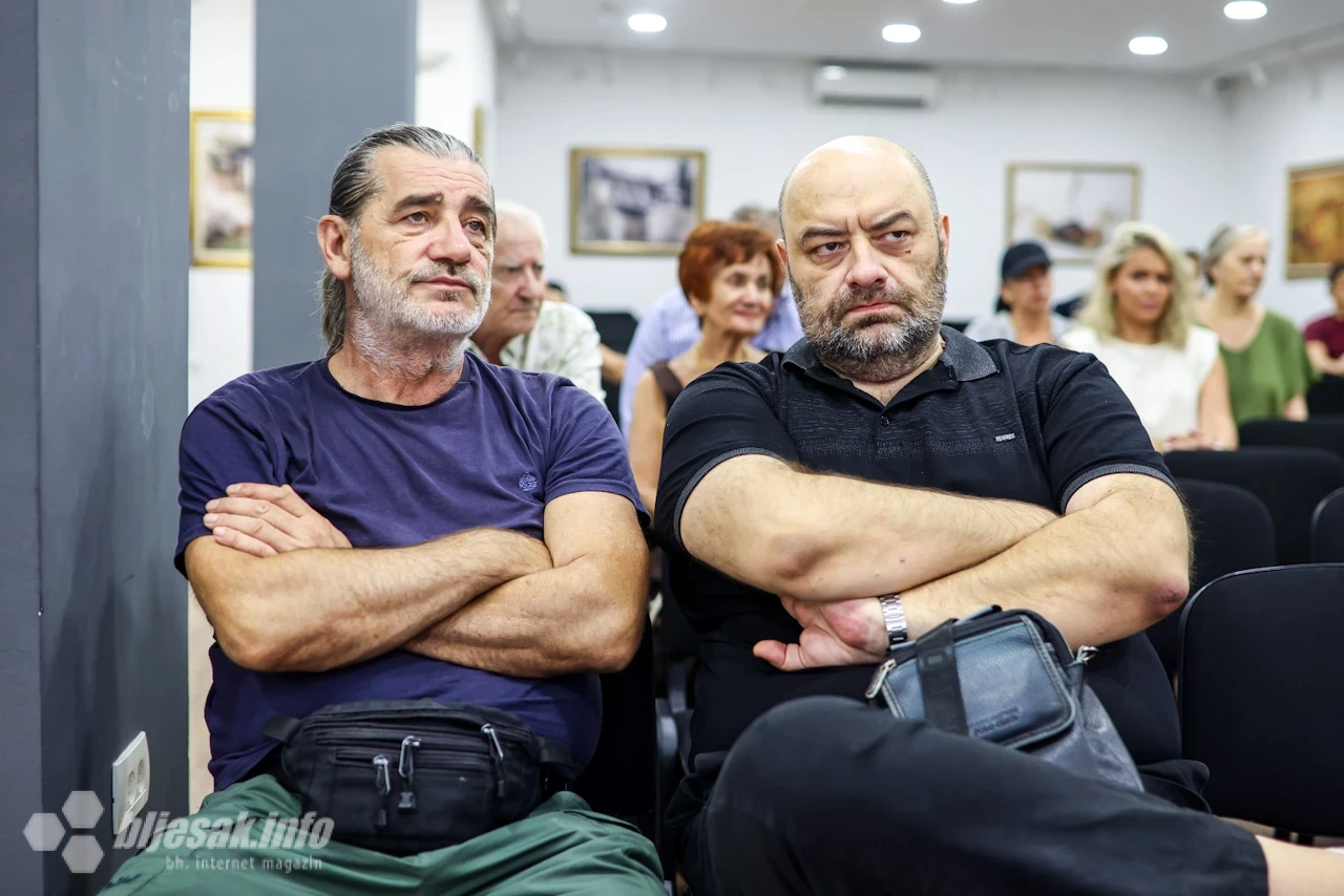 U Centru za kulturu u Mostaru održano je predstavljanje knjige “Stolac – prešućeni zločin“