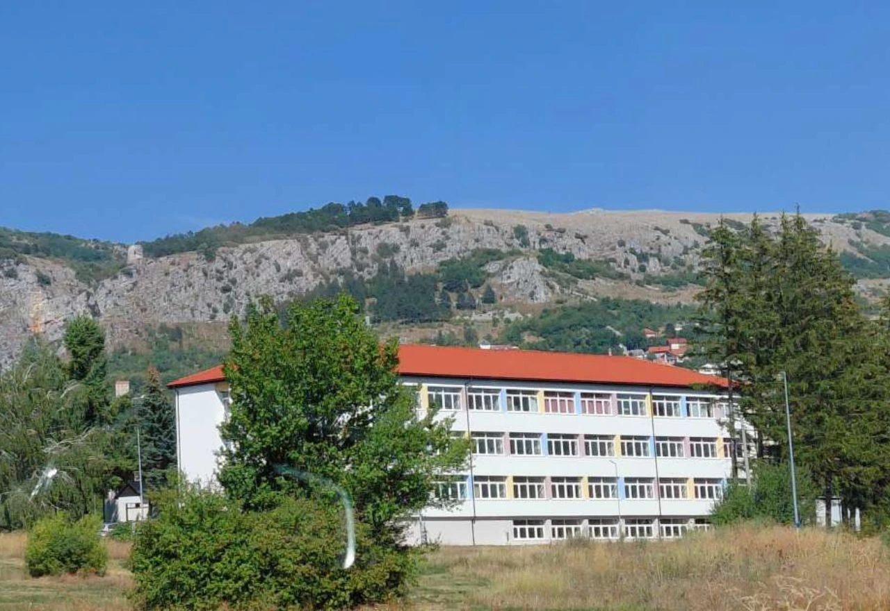 Livno gradi novo parkiralište kod škole vrijedno više od 105.000 KM