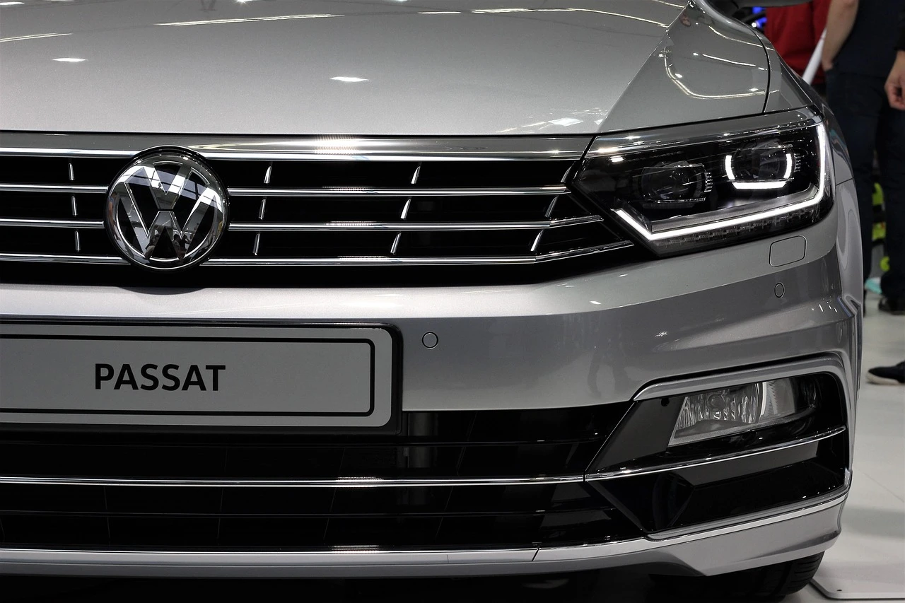 Hercegovcu oduzet "Passat", duguje više od 41.000 KM kazni