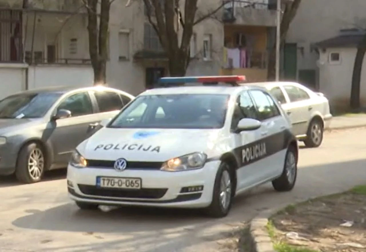 Policija u Mostaru uhitila muškarca, pretresom stana pronašla heroin
