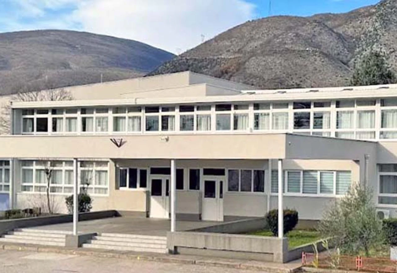 Nastava je sve bliže, a vrućine ne popuštaju. Imaju li mostarske škole rješenje?