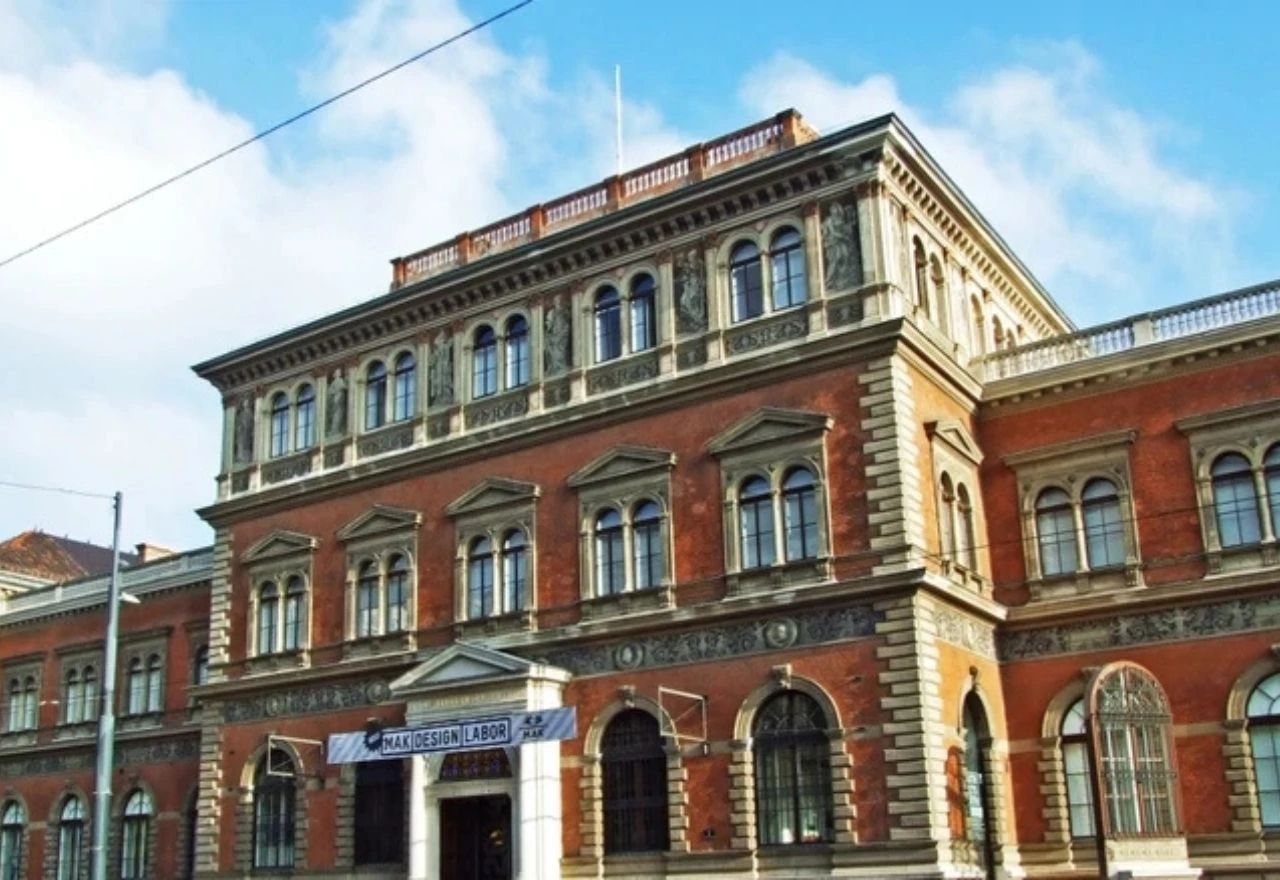 Iz muzeja u Beču ukradena dijamantna ogrlica vrijedna milijune