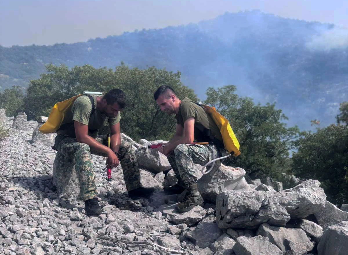Teška borba s vatrom kod Trebinja: U pomoć stigli i pripadnici 2. pješačke bojne