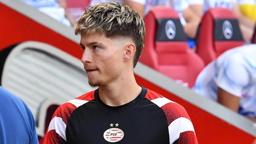PSV nije za posudbu Bajraktarevića u Dinamo, Lazio i Fiorentina su ozbiljnije opcije