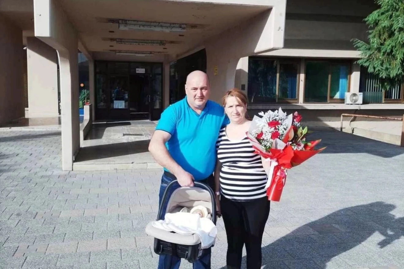 Nakon 17 godina braka u 45. godini dobila kćer