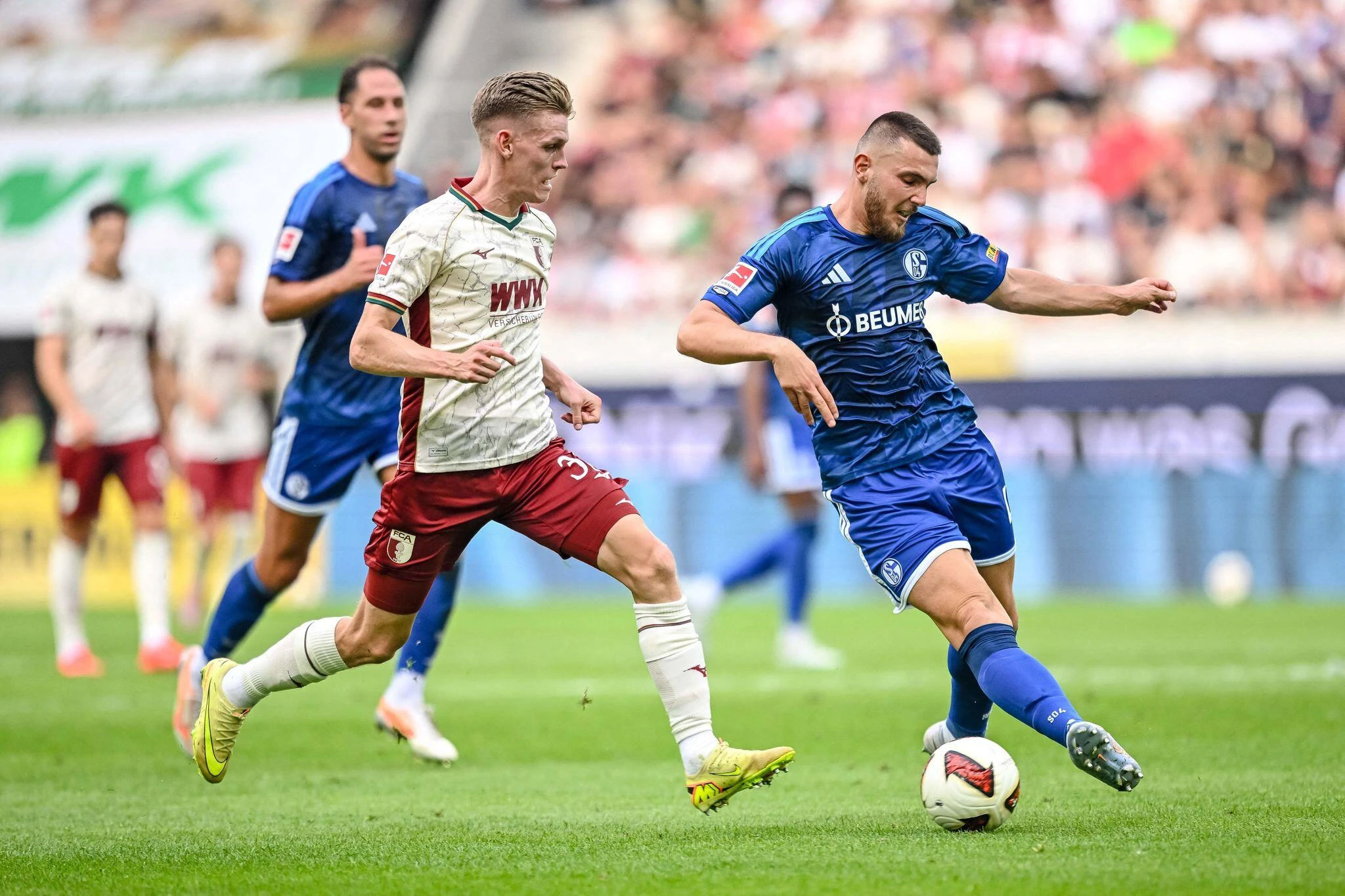Schalke nemoćan protiv Augsburga, Freiburg premoćan protiv Werdera