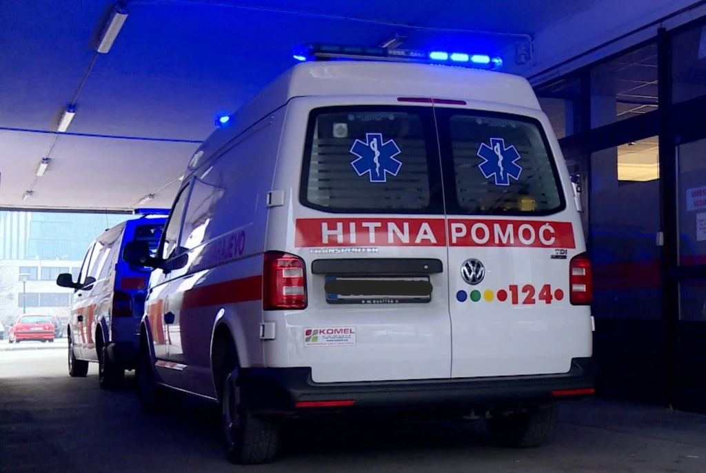 Sedmogodišnje dijete teško ozlijeđeno u prometnoj nesreći kod Rame