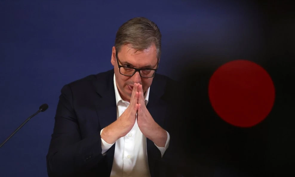 Vučić o pogrebu Mladića i srpskim glavama: Delić je bio zločinac par excellence