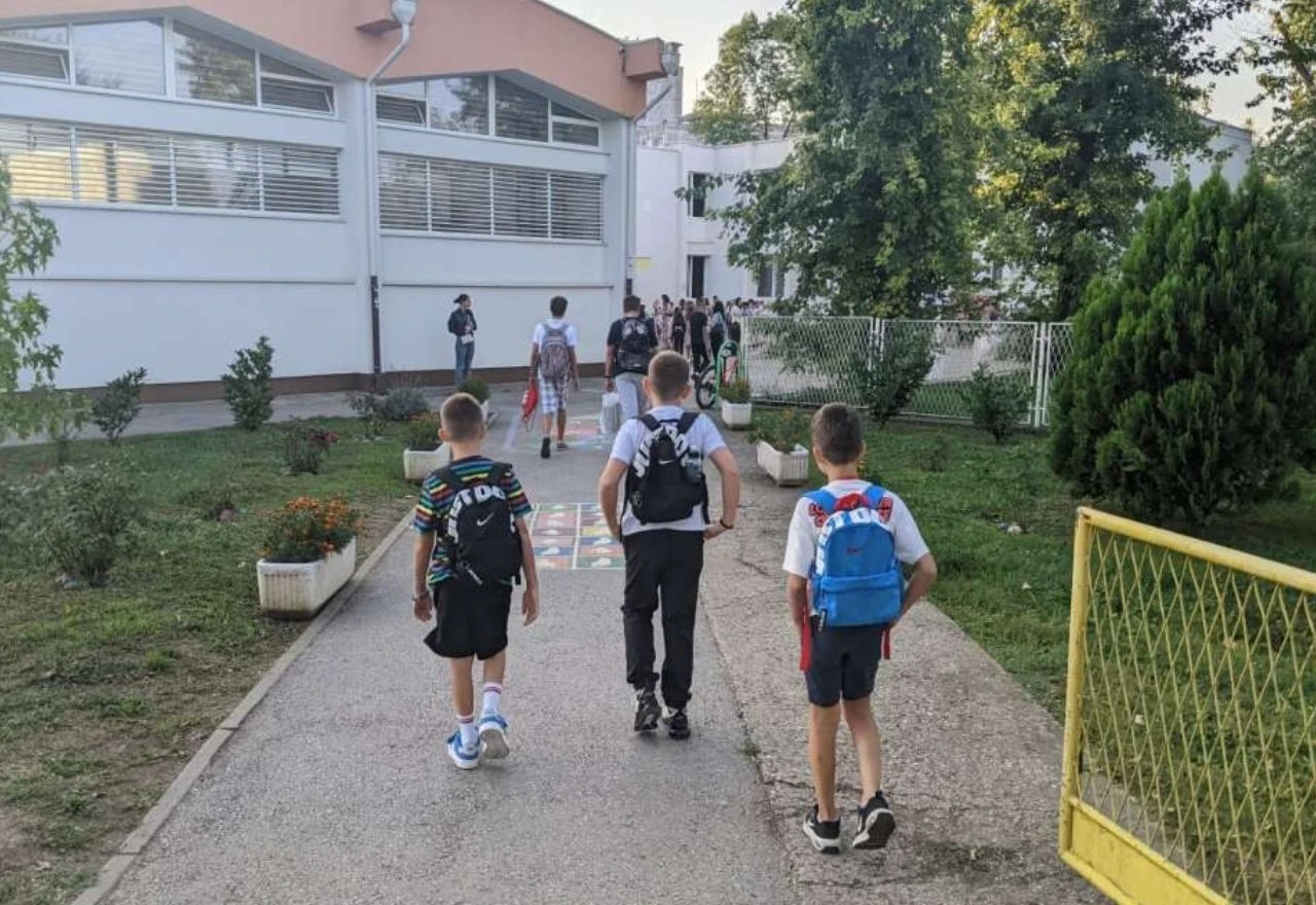 U RS-u nastavu počelo više od 114.000 učenika, prvačića ipak više nego lani