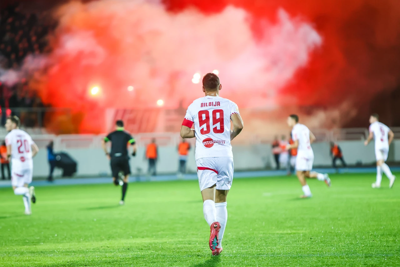 I bi 200: Bilbijin nogometni ljetopis