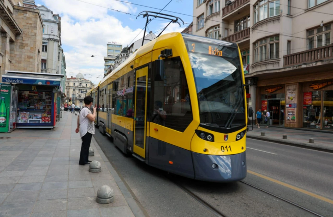 U tučnjavi u sarajevskom tramvaju jedna osoba ozlijeđena