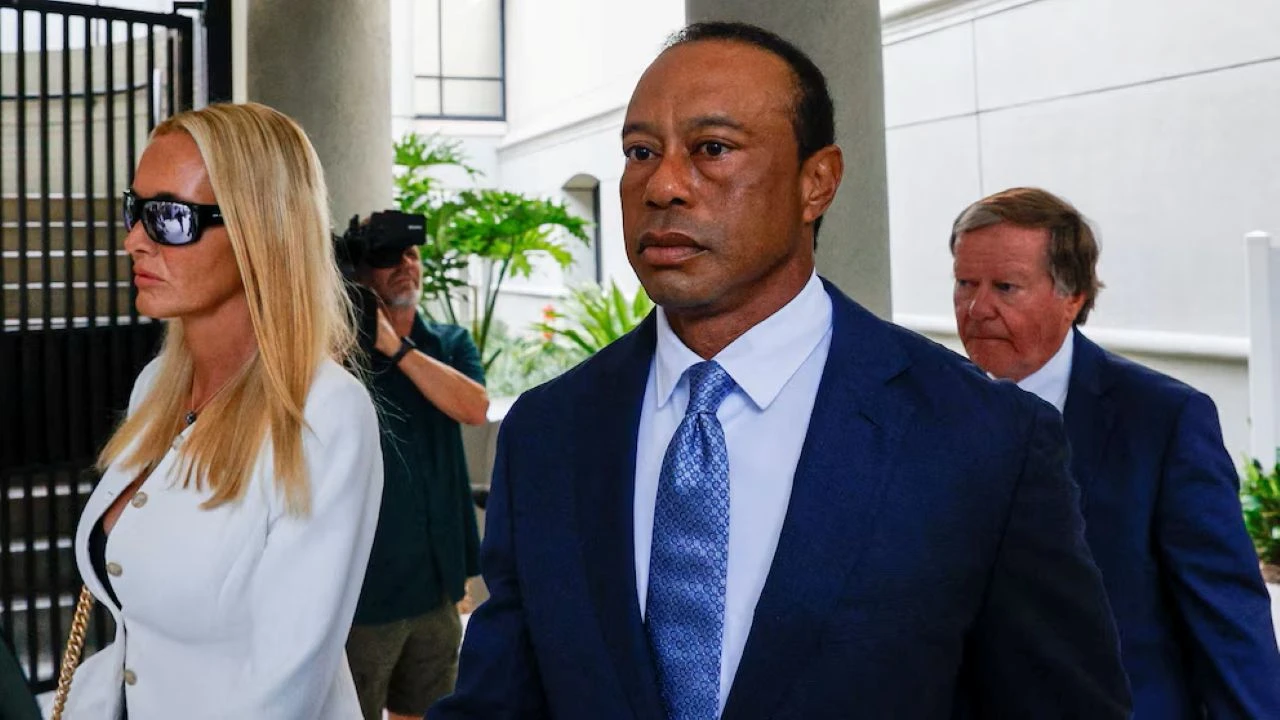 Tiger Woods se napokon pojavio na sudu, nagodio se i ostao bez prometne pet godina