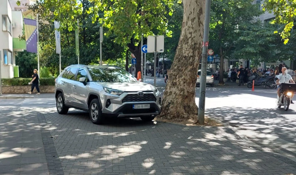 Čitatelj prijavio nepropisno parkiranje, policija otkrila što je poduzela