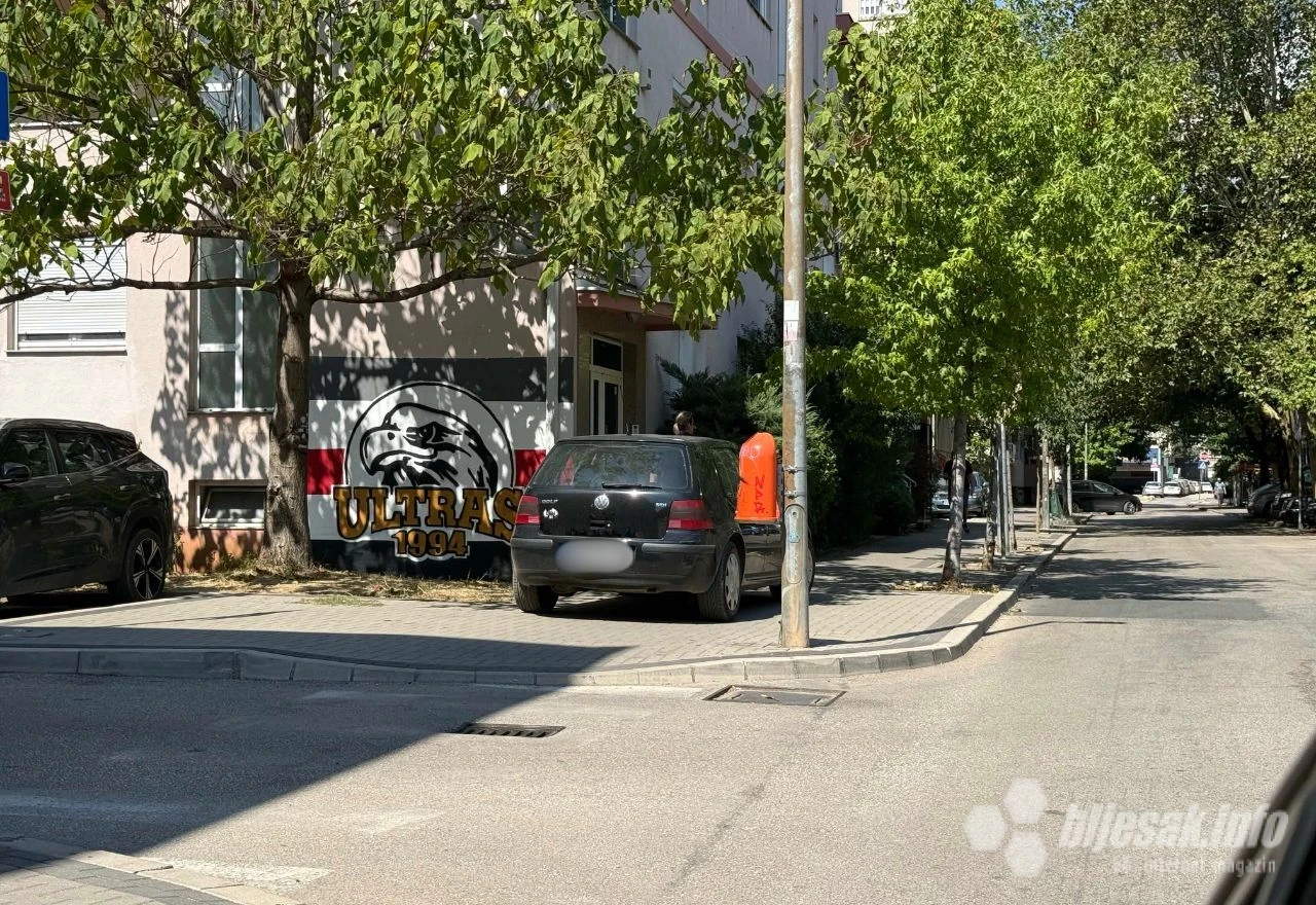 Nepropisno parkiranje u Zagrebačkoj ulici