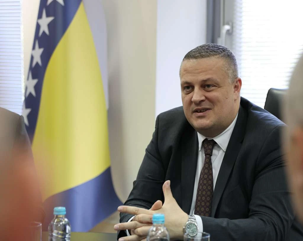 Mijatović: Optužnica je politički proces, SDP poručuje kako nema krivnje bez presude