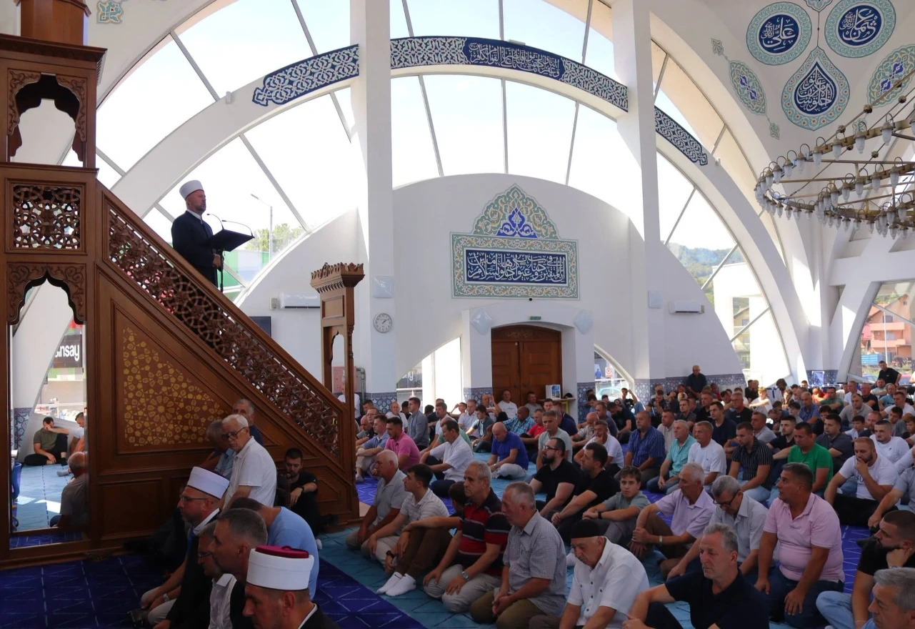 Muftija Dizdarević: Izbori dođu i prođu, a zajednica i međuljudski odnosi ostaju