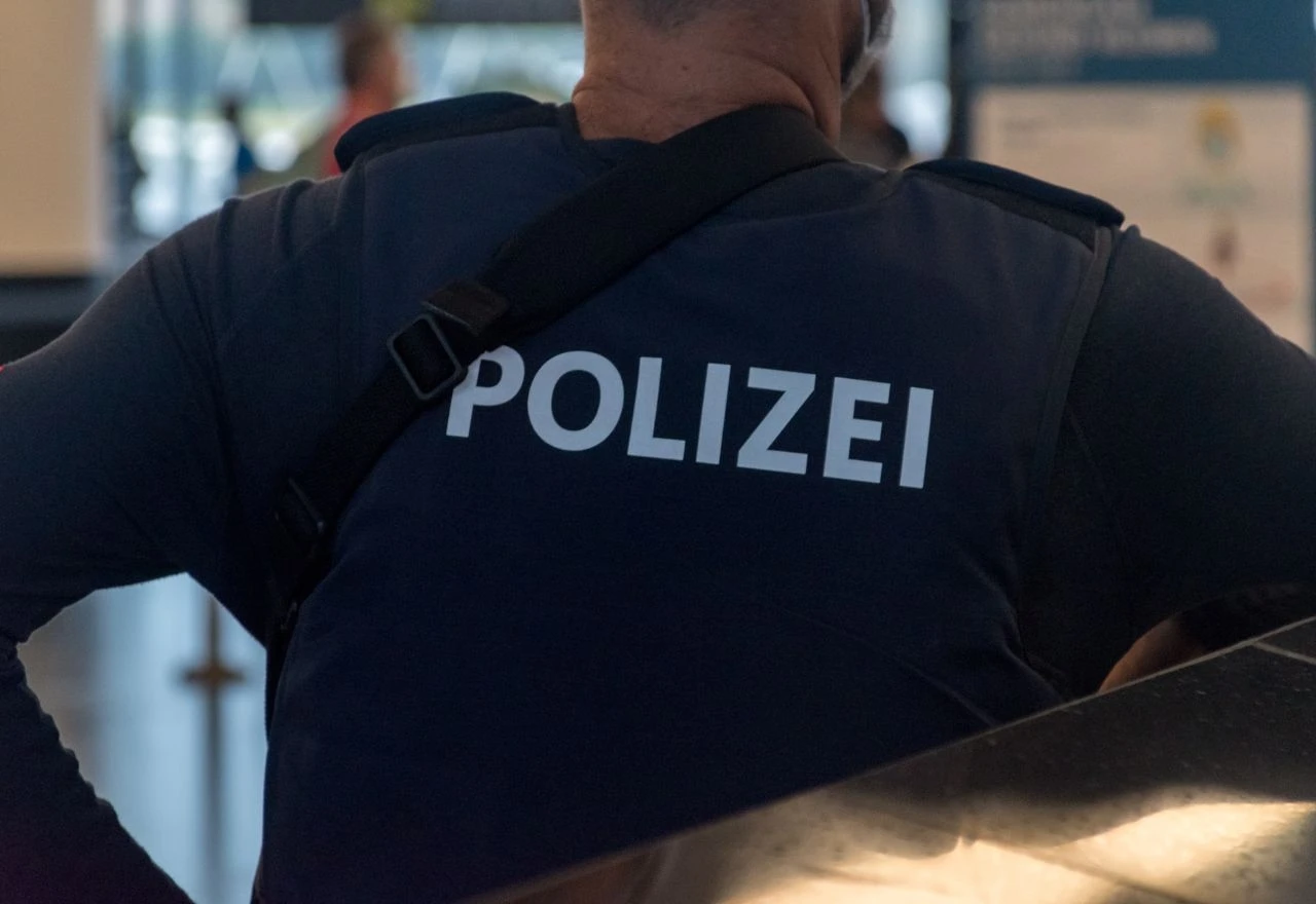 U Njemačkoj pronađeno 12 eksplozivnih naprava uz dalekovode