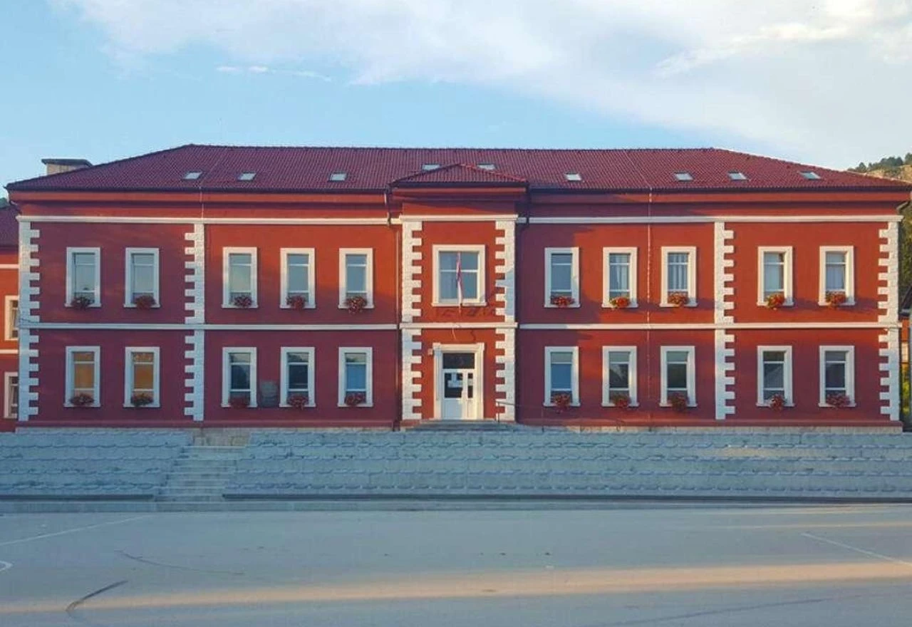 Počela nova školska godina u HBŽ-u, u klupe sjelo oko 4.750 učenika