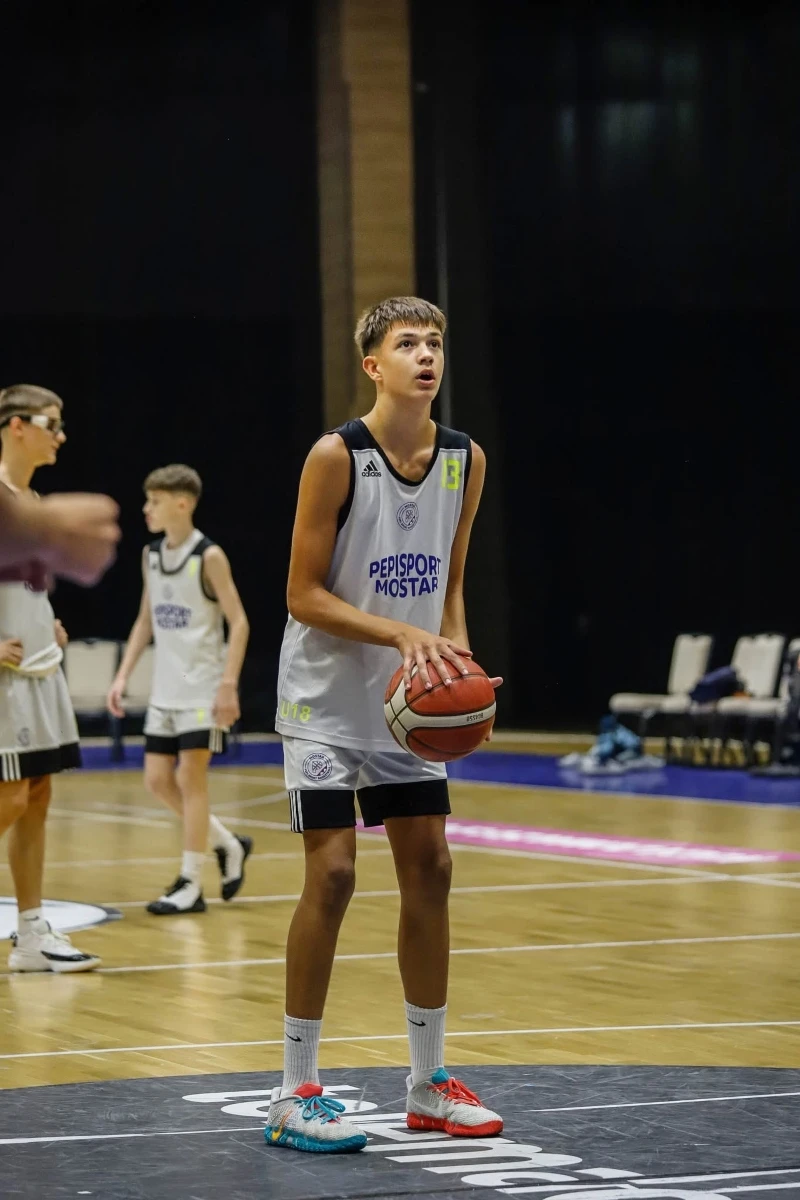 U14 selekcija HKK Mostar