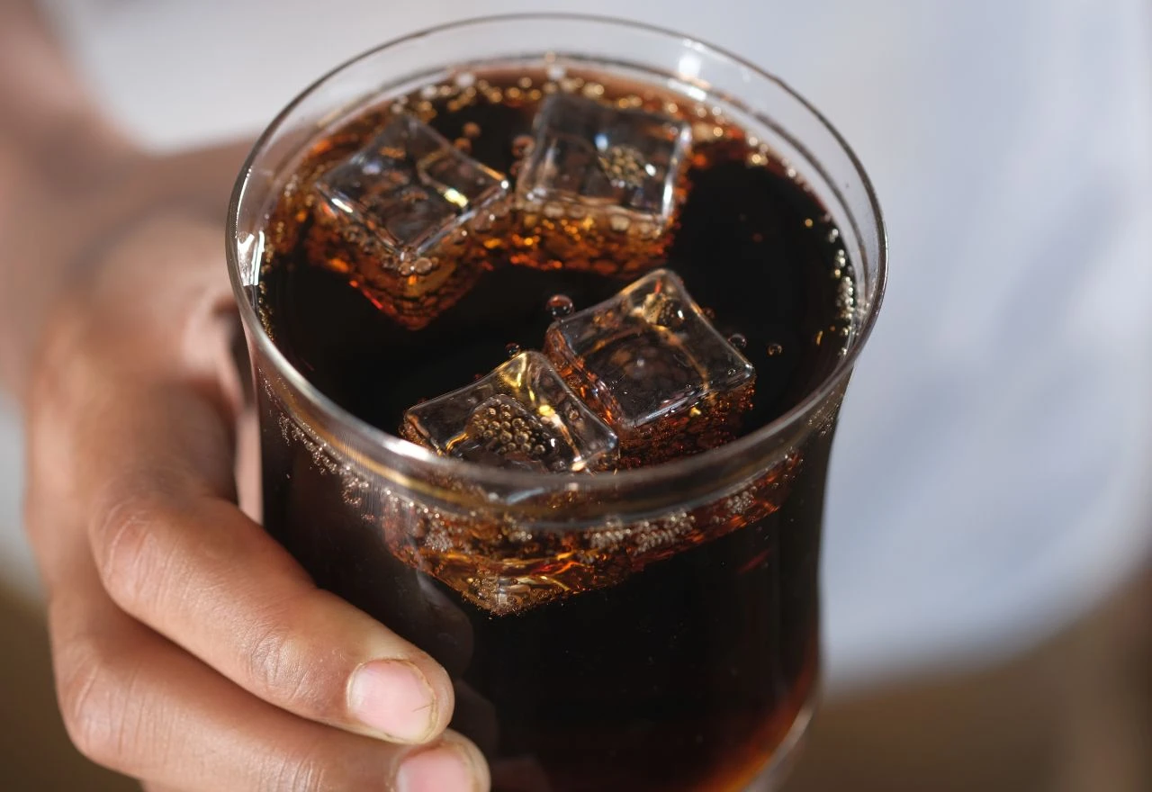 Gastroenterolog otkrio koje piće uvijek izbjegava u restoranima