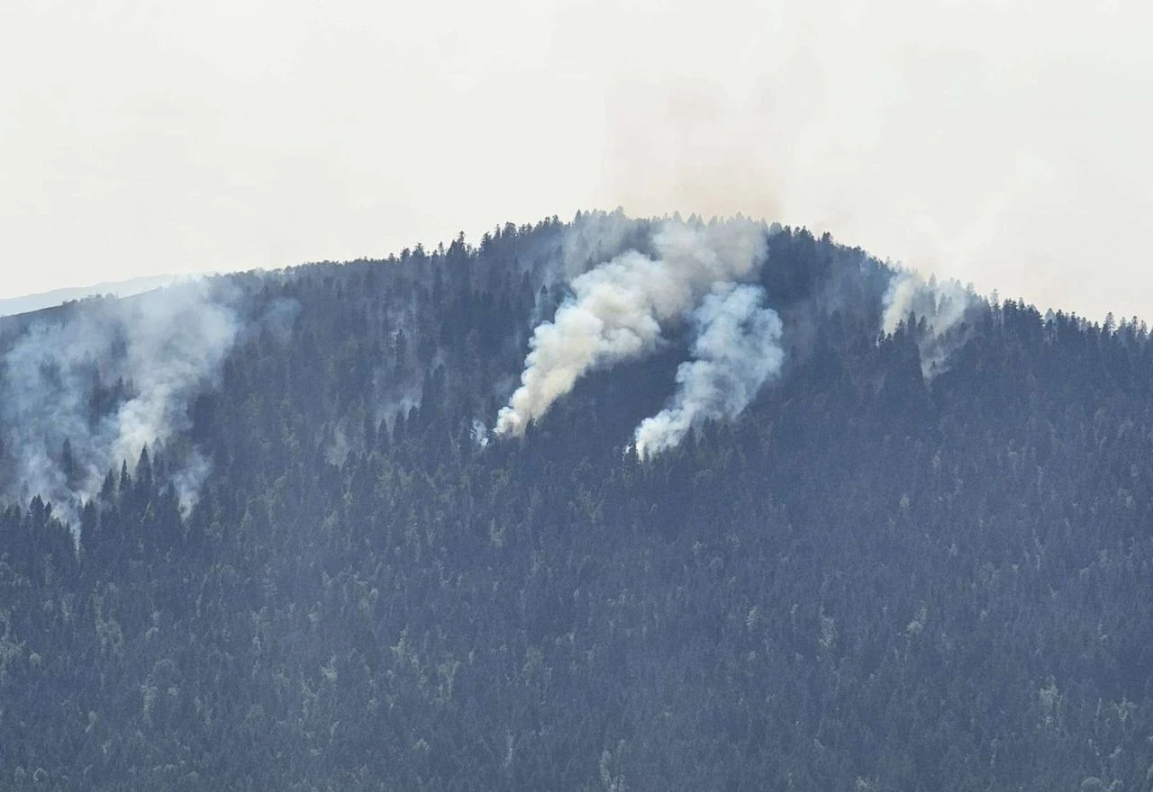 FOTO/VIDEO | Veliki požar kod Rame izvan kontrole, kanaderi ponovno u akciji
