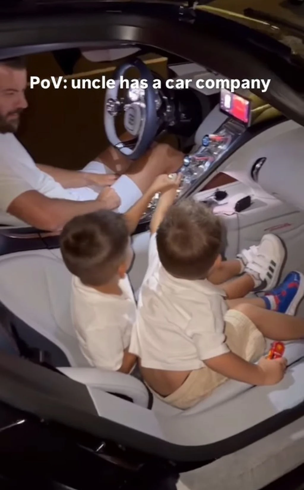Je li Mate Rimac najcool ujak u Hrvatskoj? Pogledajte što je priuštio nećacima