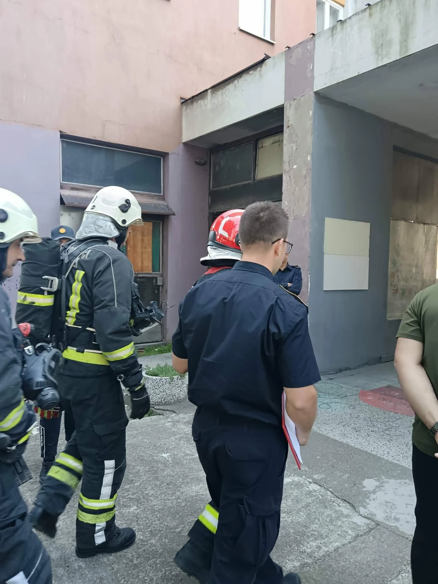 Tuzla: Vatrogasac preminuo nakon gašenja šumskog požara