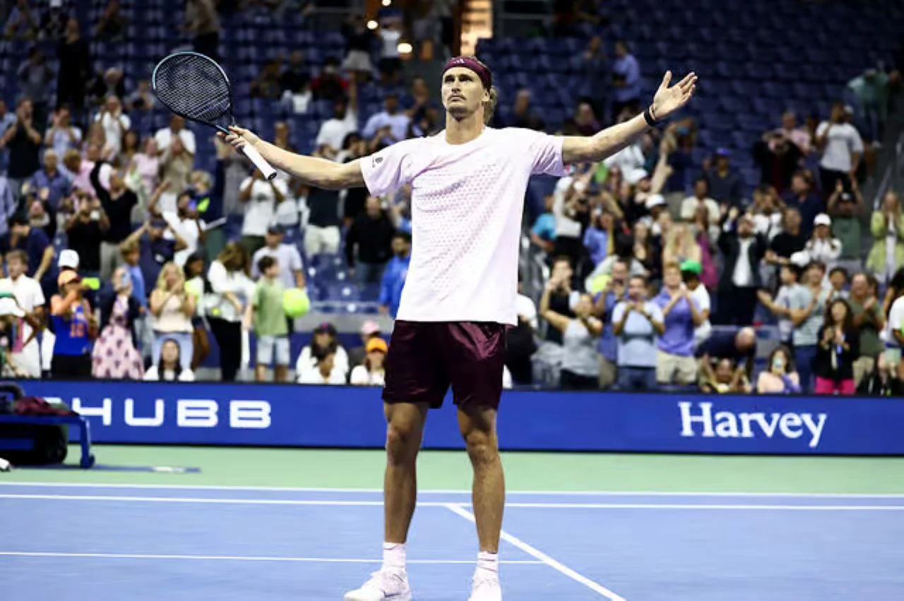 Zverev prije ponoći, sretni gubitnik propustio meč loptu, prvi Belgijac među osam u povijesti turnira