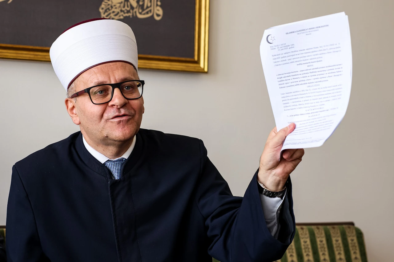Nova prepiska: Muftijstvo mostarsko o kostima i papirima