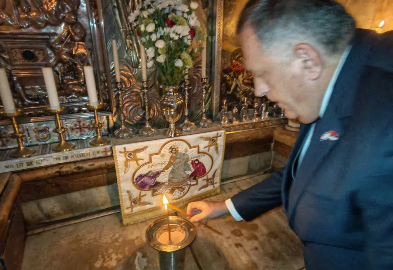 Dodik posjetio Kristov grob