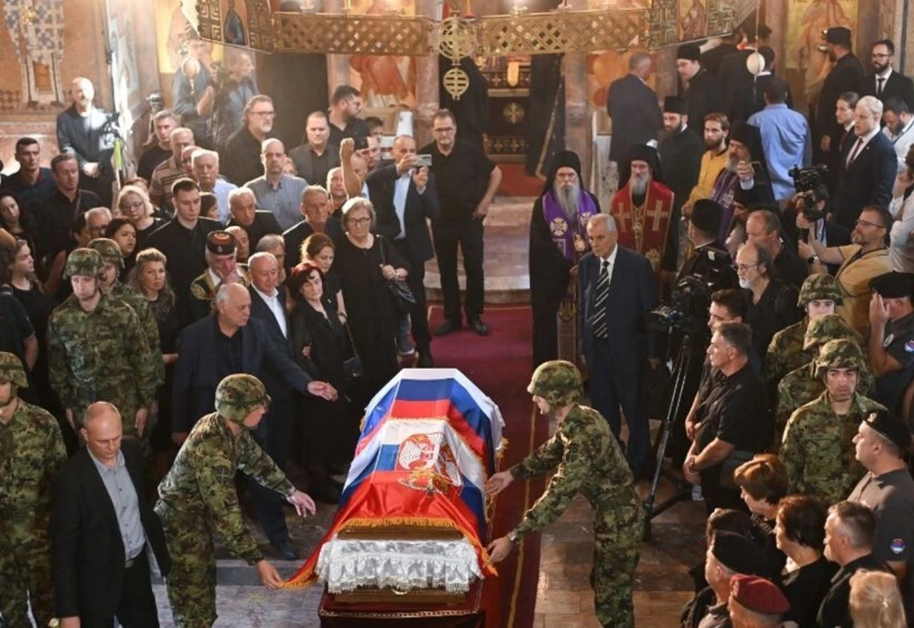 Britanija pozvala srbijanskog diplomata na razgovor zbog Mladićeva pogreba