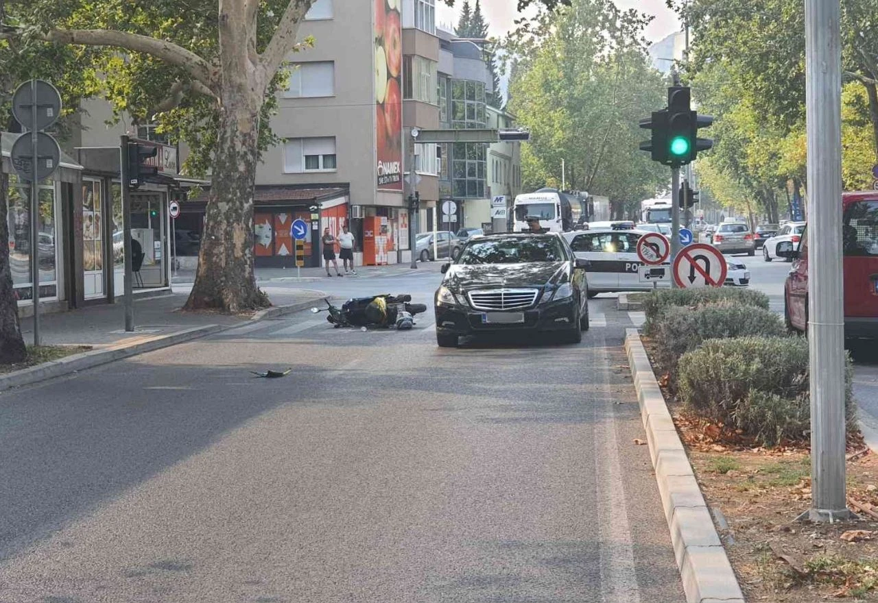 Sudar motocikla i automobila kod Spajalice