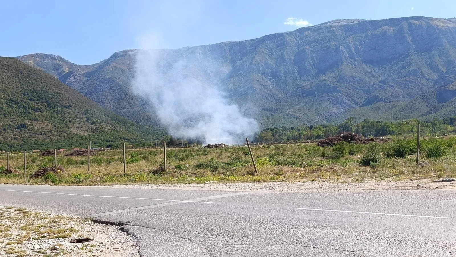 Čvrsnica i dalje gori, na Uborku izbili novi požari