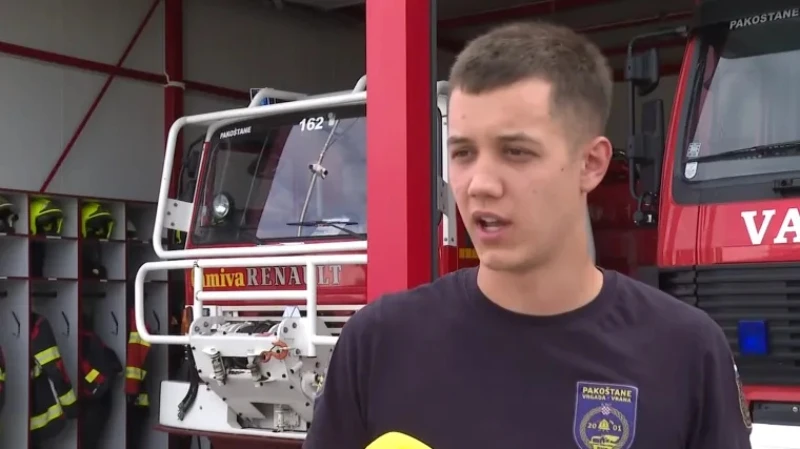 18-godišnji Ivan spasio ženu iz mora: "Skočila je s broda, bojala se velikog plamena"