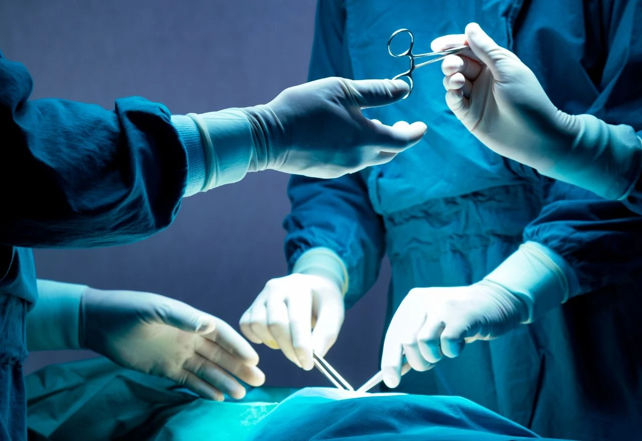Kirurzi uklonili tumor grudnog koša težak više od 6 kilograma