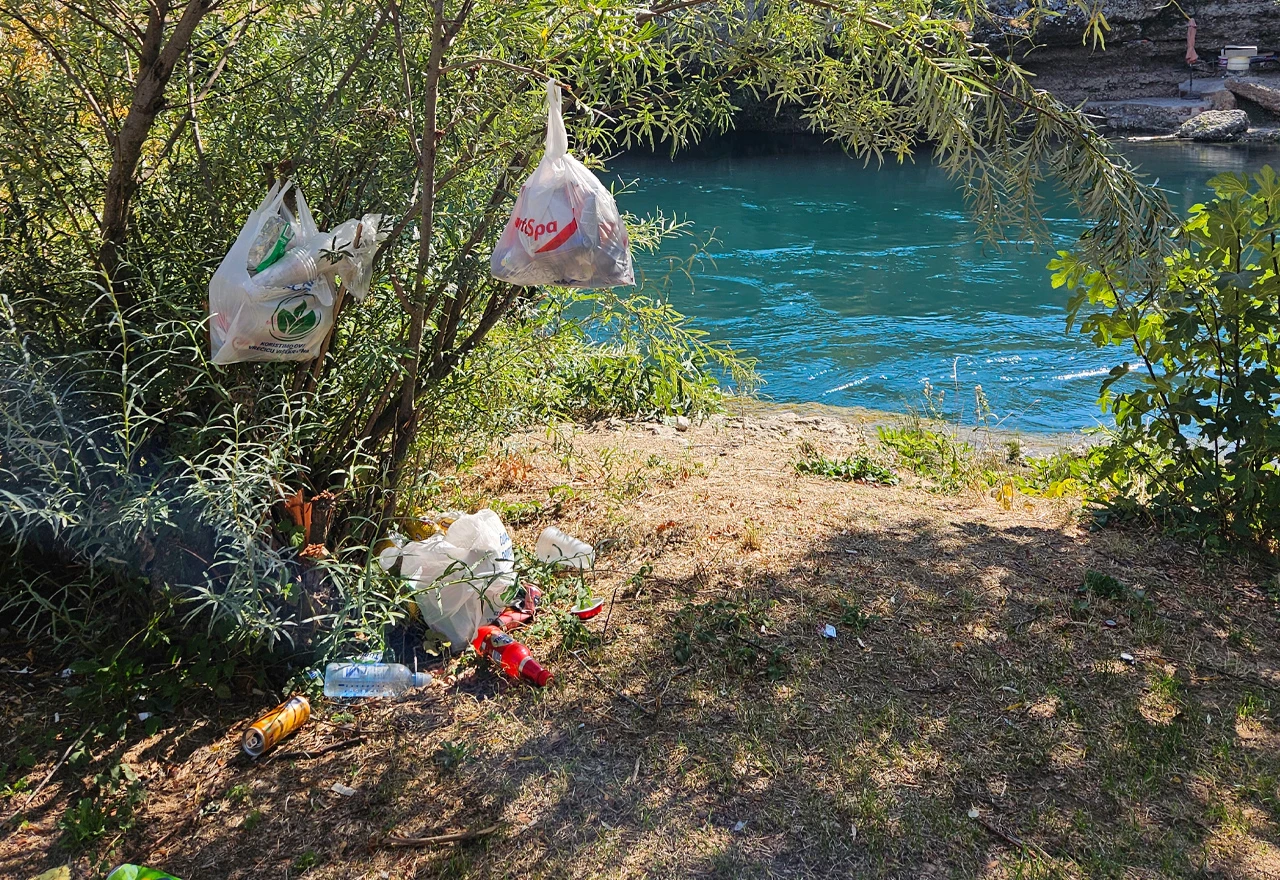 FOTO | Mještani Raštana "novim kupačima" na Neretvi: Ono što donesete ponesite sa sobom
