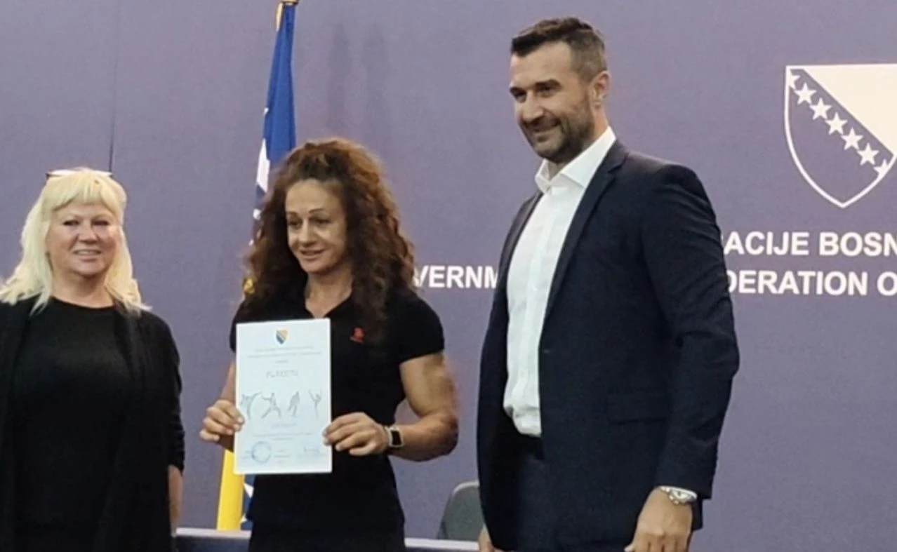 Federalna vlada nagradila Elmu Škaljić za osvojeno drugo mjesto na NPC IFBB Olympia sceni