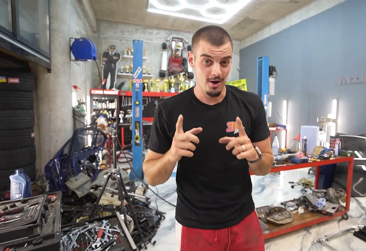 Privedeni Adrian Petričević i instruktorica vožnje